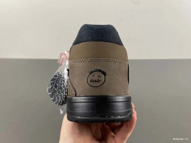 Travis Jumpman TR Jack Jordan Scott 0212